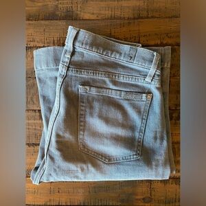 7 for All Mankind Left Hand Dojo on in Gray